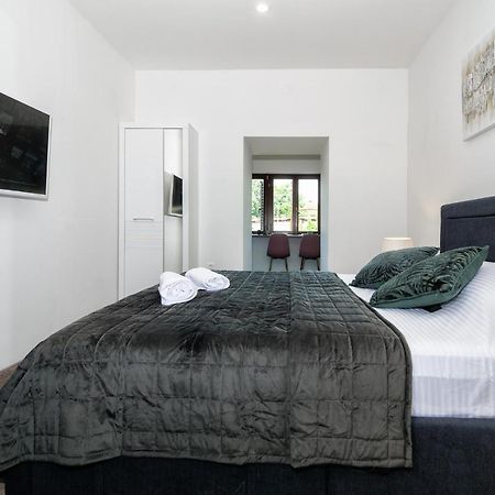 PUY Arena Delight Studio Apartments מראה חיצוני תמונה