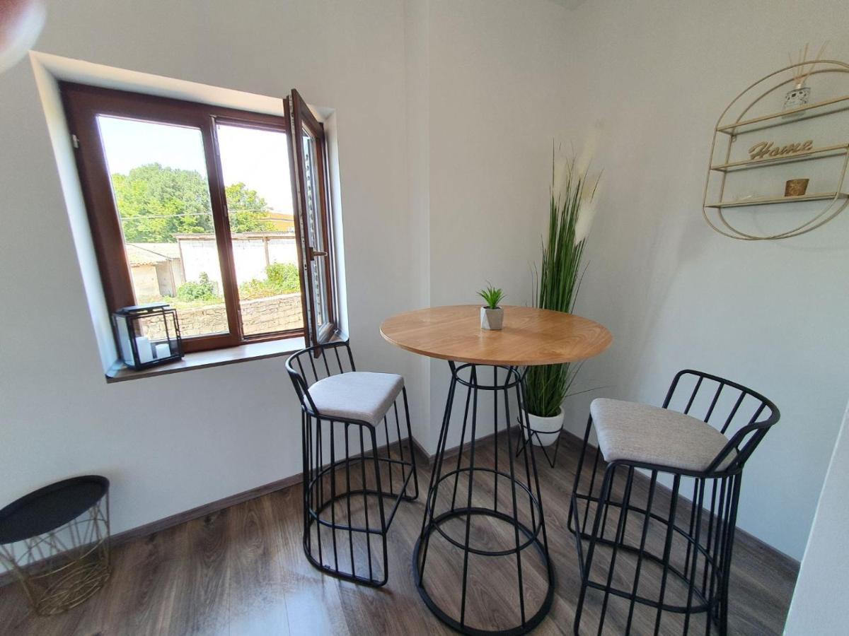 PUY Arena Delight Studio Apartments מראה חיצוני תמונה