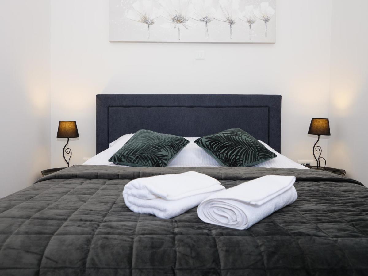 PUY Arena Delight Studio Apartments מראה חיצוני תמונה