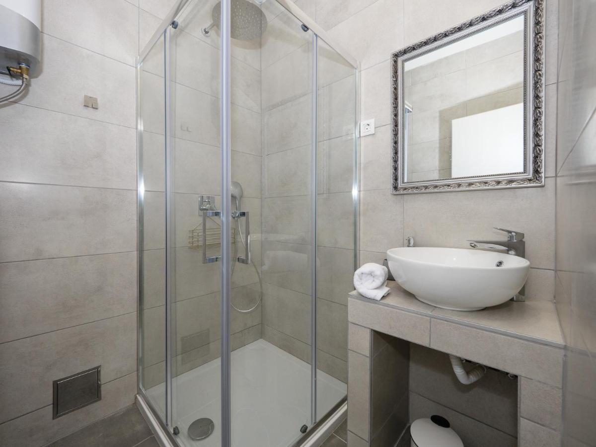 PUY Arena Delight Studio Apartments מראה חיצוני תמונה