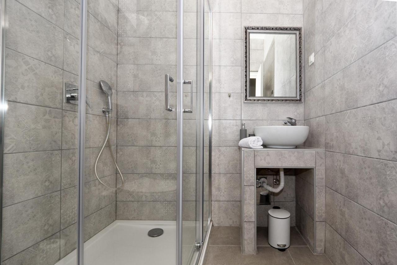 PUY Arena Delight Studio Apartments מראה חיצוני תמונה